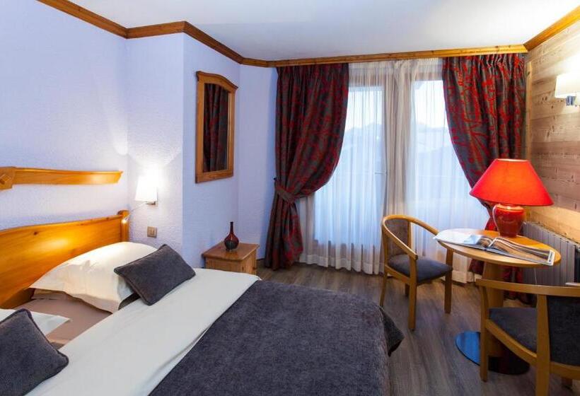 اتاق استاندارد چهار تخته, Le Calgary