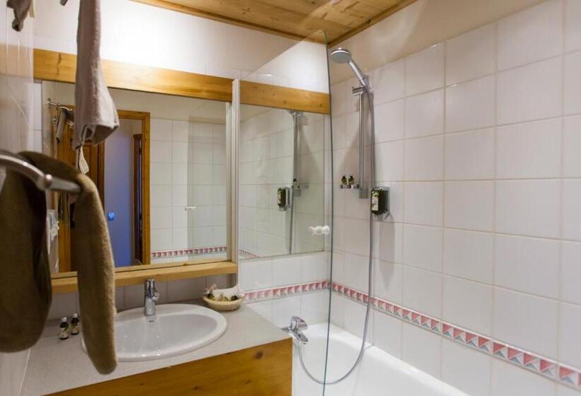 اتاق سوپریور سه تخته, Le Calgary