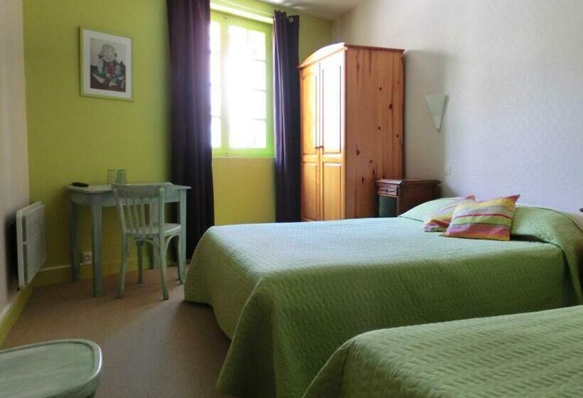 חדר סטנדרט לשלושה, Le Chambellan