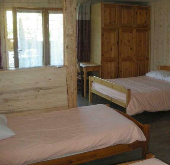 Standard Neljän Hengen Huone, Le Grand Tetras