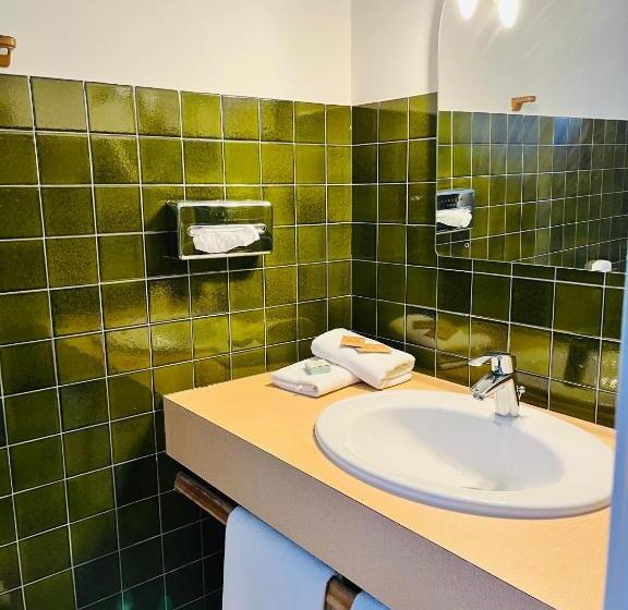 اتاق اکونومی, Le Mas Des Aigras Hôtel De Charme En Provence