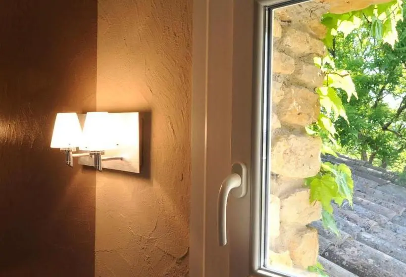 ガーデンビュースタンダードルーム, Le Mas Des Aigras   Hôtel & Restaurant De Charme En Provence