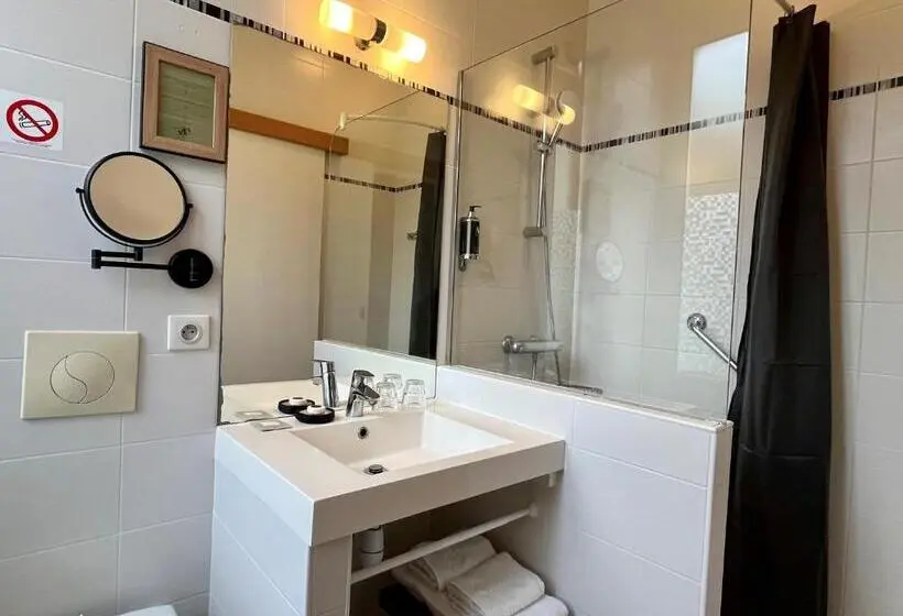 Standard-huone Puutarhanäkymä, Hôtel Le Patio Deauville