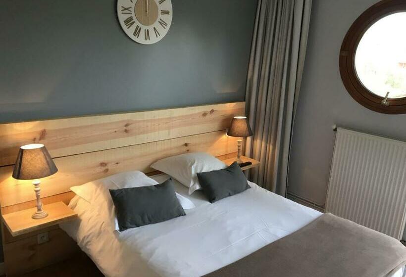 スタンダードルーム, Le Pavillon Bleu