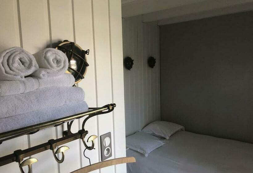 スタンダードルーム, Le Pavillon Bleu