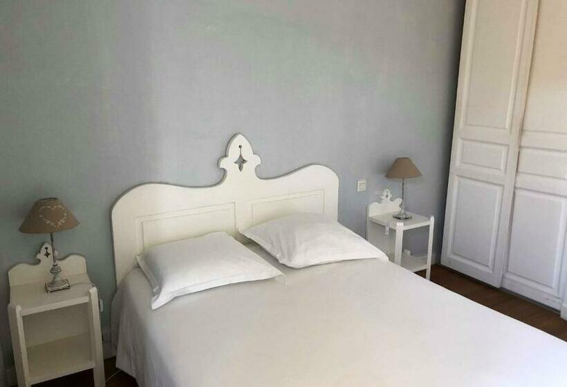 スタンダードルーム, Le Pavillon Bleu