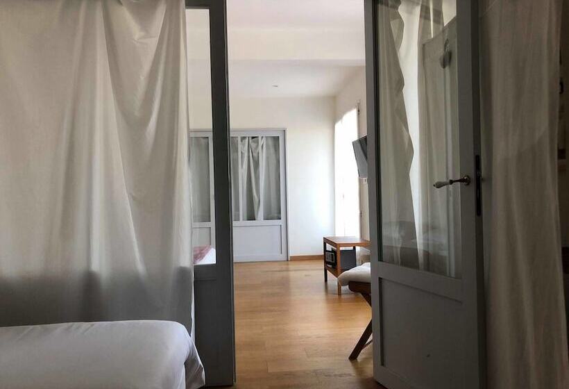 Family Suite, Le Pavillon Bleu