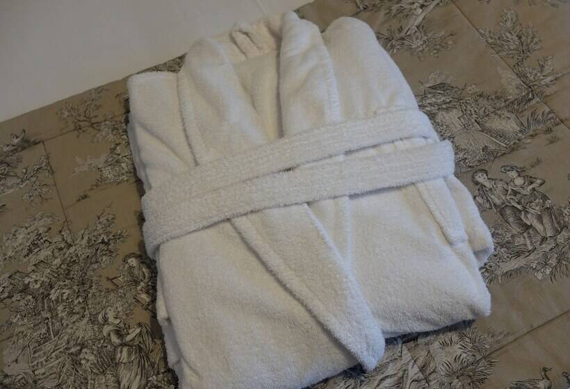 スタンダードルーム, Aux Temps D Em