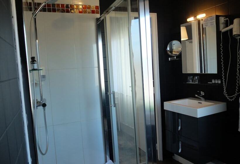 スタンダードルーム, Aux Temps D Em