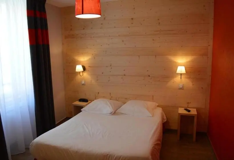 Standard Neljän Hengen Huone, Logis Hôtel Lbb Les 2 Lacs