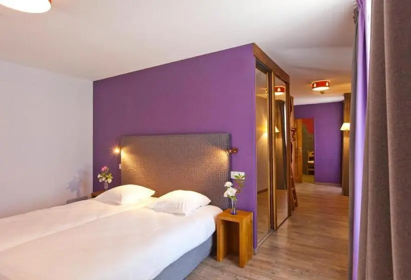 Perhehuone, Logis Hôtel Lbb Les 2 Lacs
