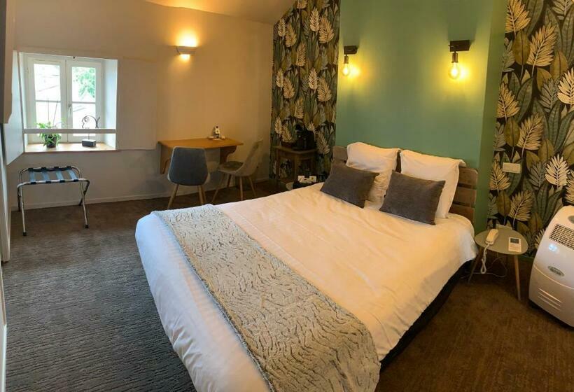 חדר סטנדרט, Logis Hôtel La Châtellenie