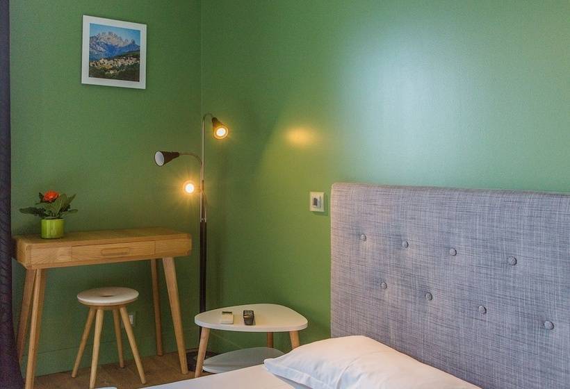 スタンダードルーム, Rossi Hôtel