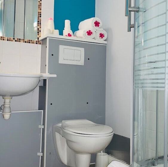 Номер Стандарт, The Originals Access, Hôtel Innostar