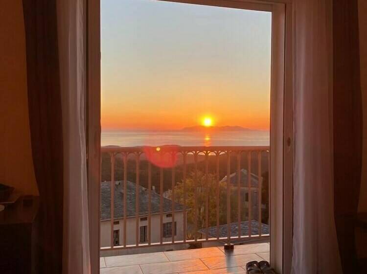 Номер Стандарт Вид на Море, U Sant Agnellu