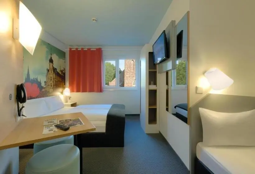 Standard Kolmen Hengen Huone, B&b Hotel Oldenburg