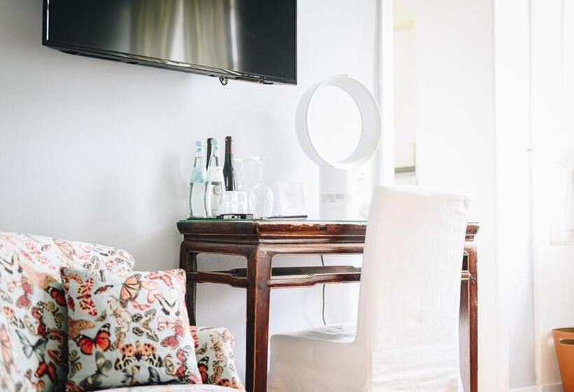디럭스 룸, Boutiquehotel Kloster Pfalzel