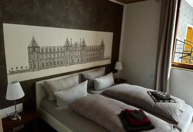スタンダードスタジオ, City B&b Cochem