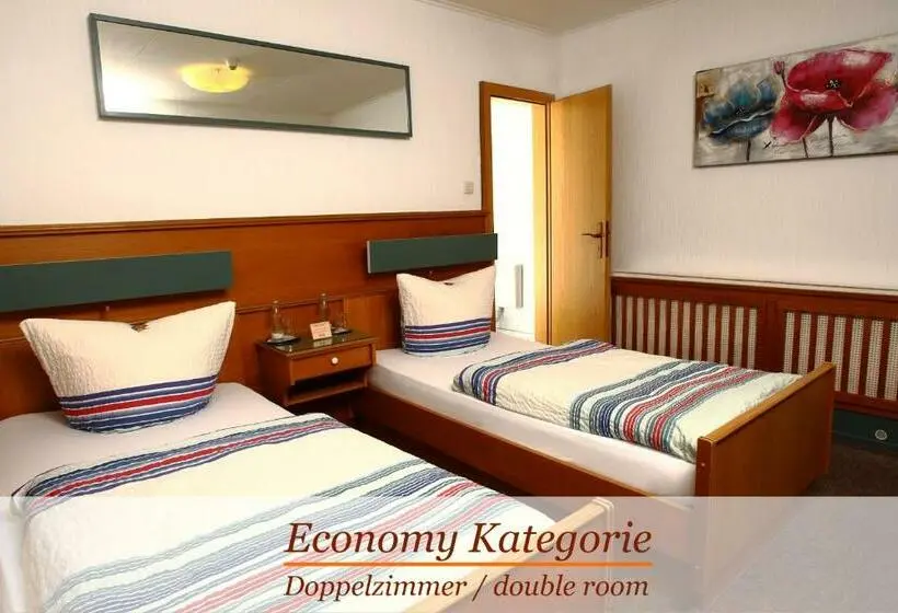 Economy-huone, Restaurant Wanders