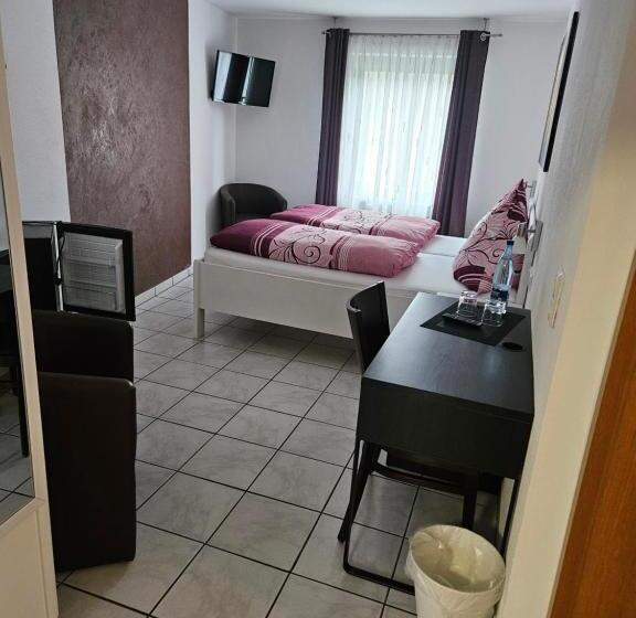 スタンダードルーム, Alt Cues