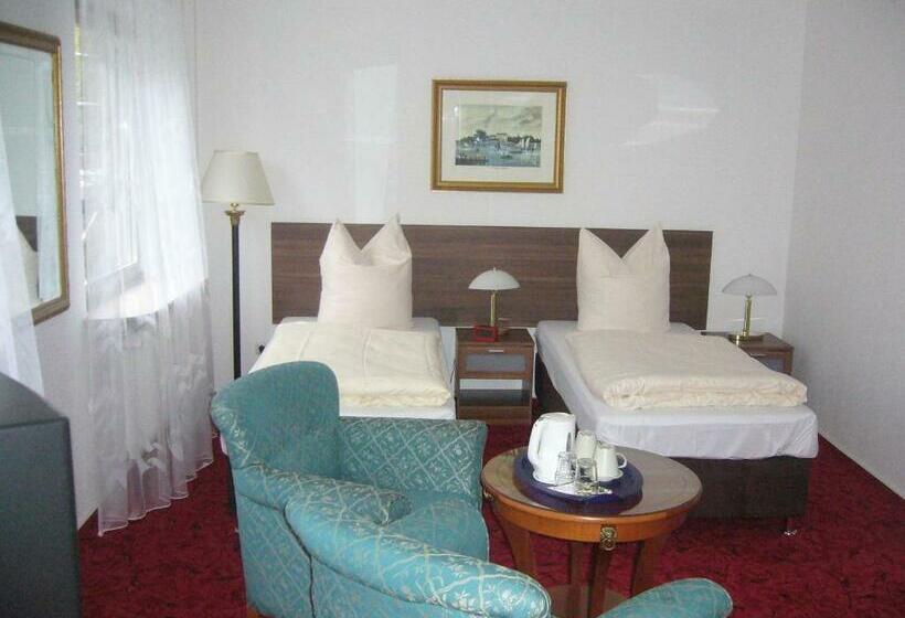 标准间, Am Wildpark