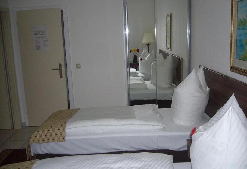 标准间, Am Wildpark