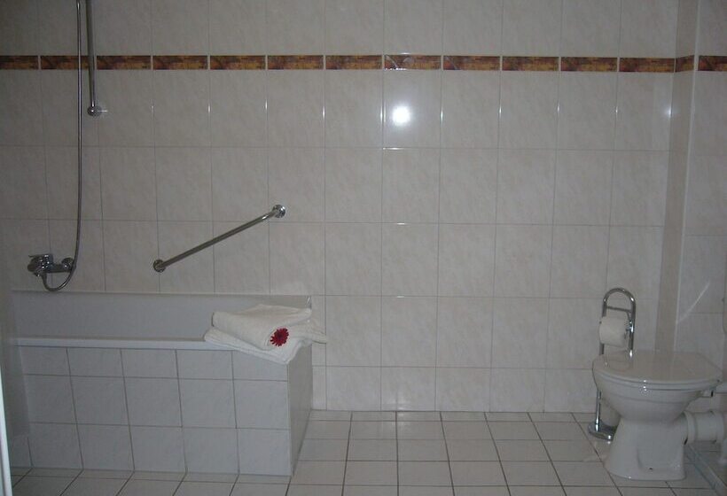 舒适型房间, Am Wildpark