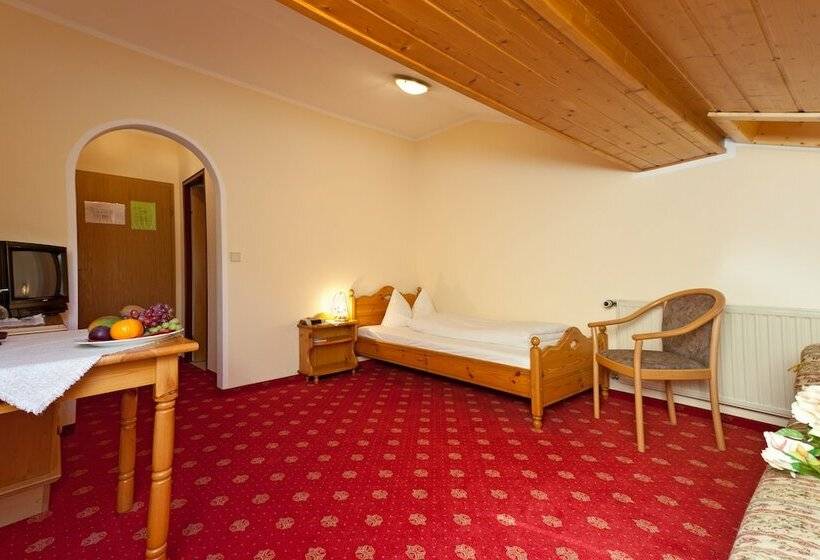 Номер Стандарт Индивидуальный, Bergheimat