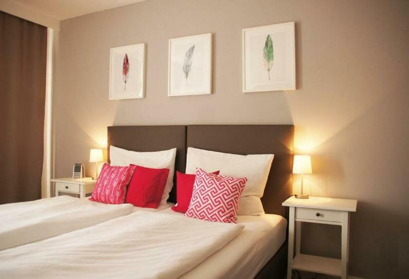 디럭스 룸, Dein Franz