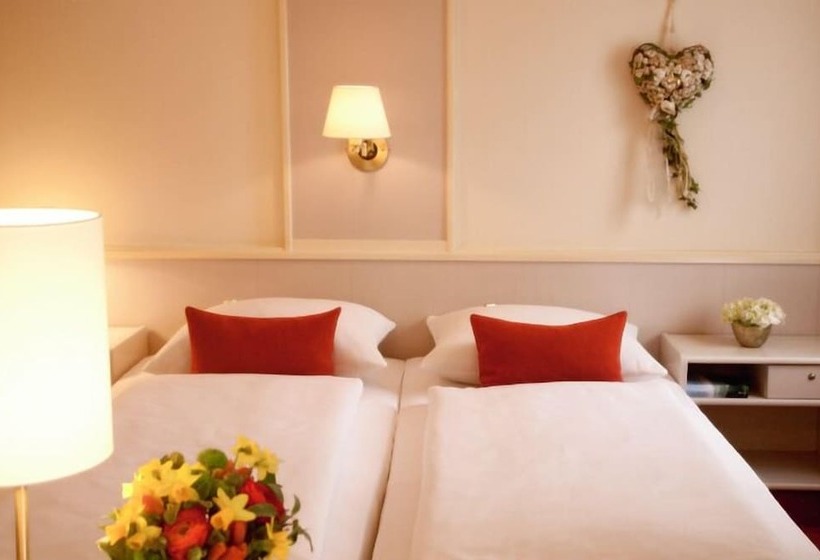 디럭스 룸, Dein Franz