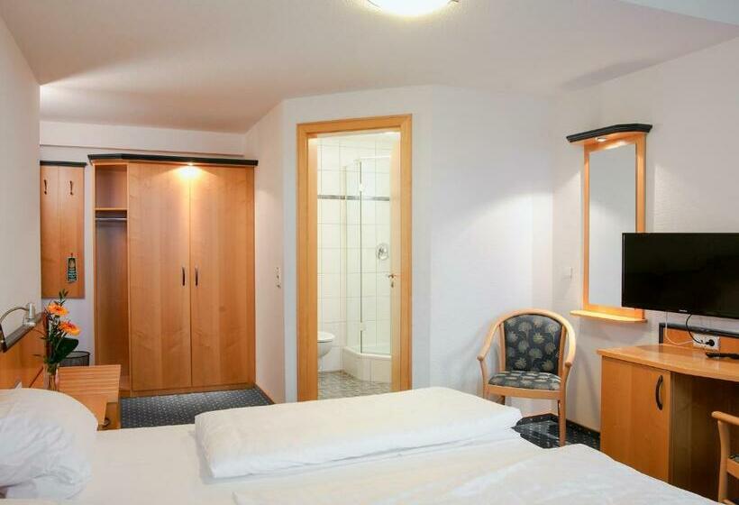 Номер Стандарт, Gasthof Zum Biber