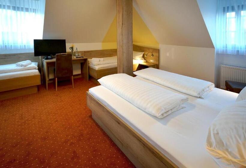 Номер Стандарт Трехместный, Gasthof Zum Biber