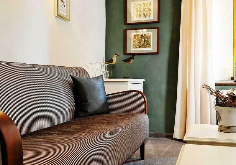 סוויטת ג'וניור, Herrnschloesschen