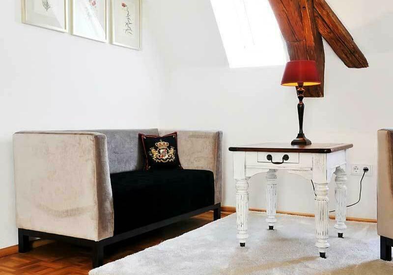 סוויטת ג'וניור, Herrnschloesschen