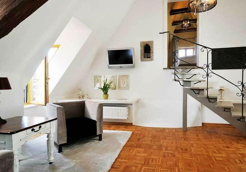 סוויטת ג'וניור, Herrnschloesschen