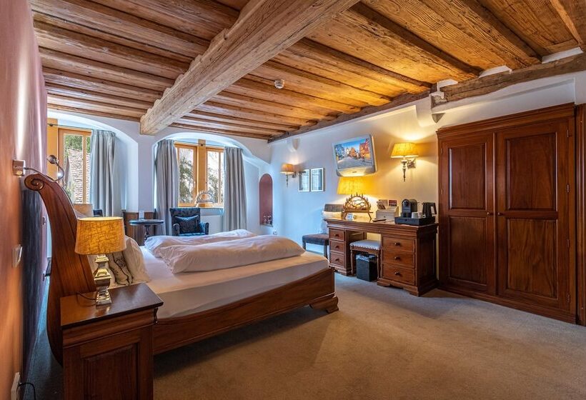 חדר דלוקס, Herrnschloesschen