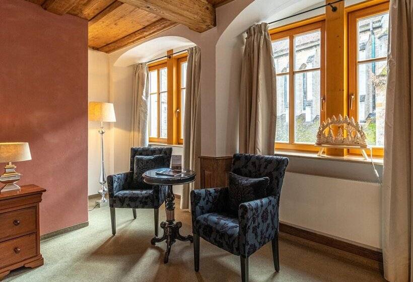 חדר דלוקס, Herrnschloesschen