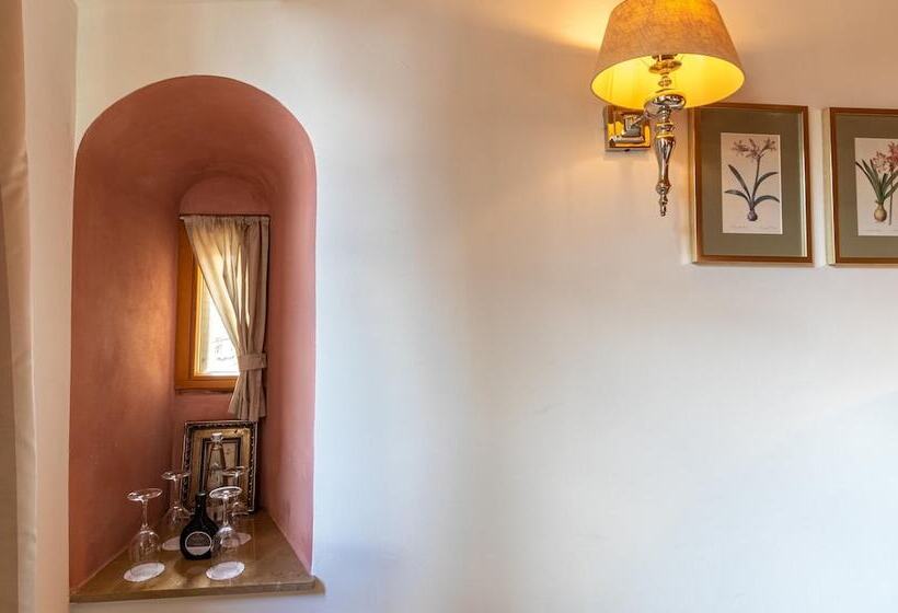 חדר דלוקס, Herrnschloesschen