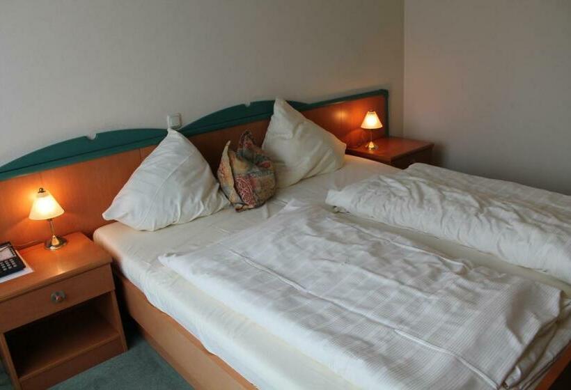 חדר סטנדרט, Ideal