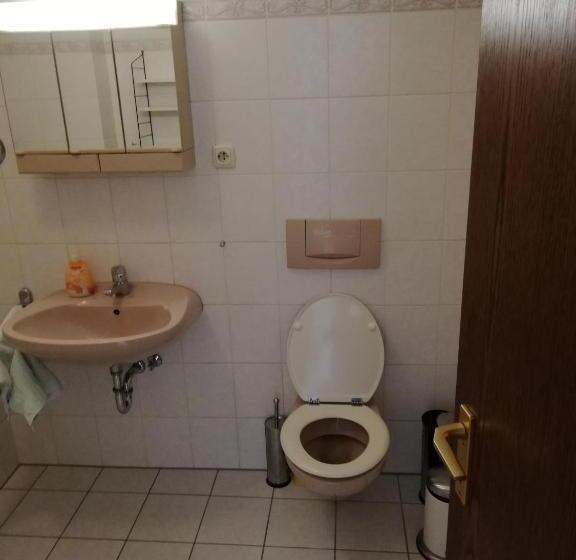 דירה בת חדר שינה 1 עם מרפסת, Ideal