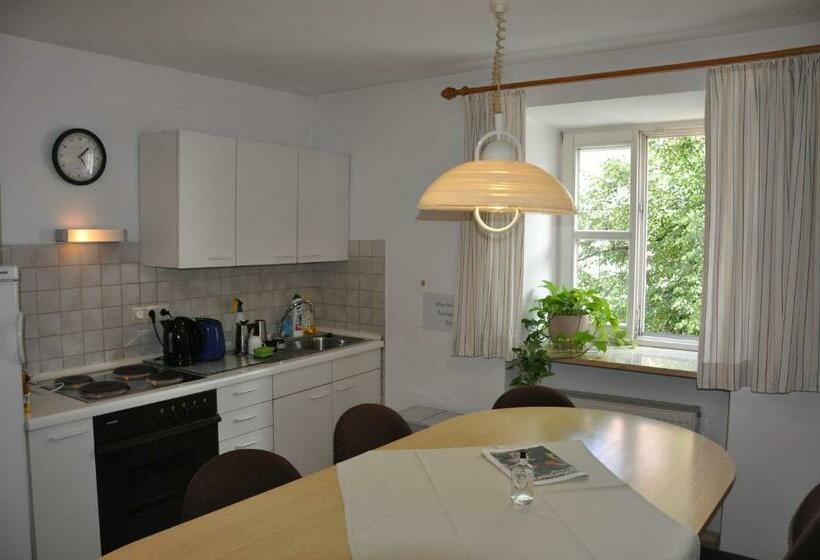 Quarto Standard Individual Casa de Banho Partilhada, Gästehaus Der Katholischen Akademie