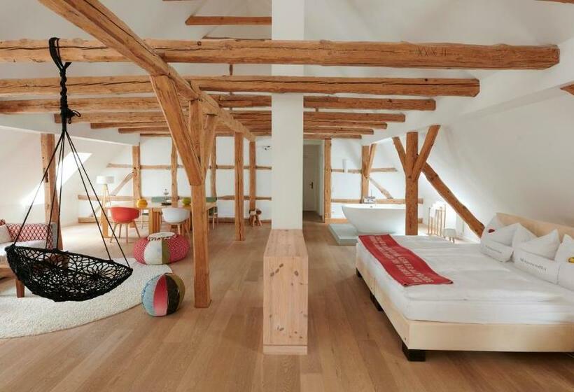 高级套房, Kavaliershaus Schloß Blücher Am Finckenersee