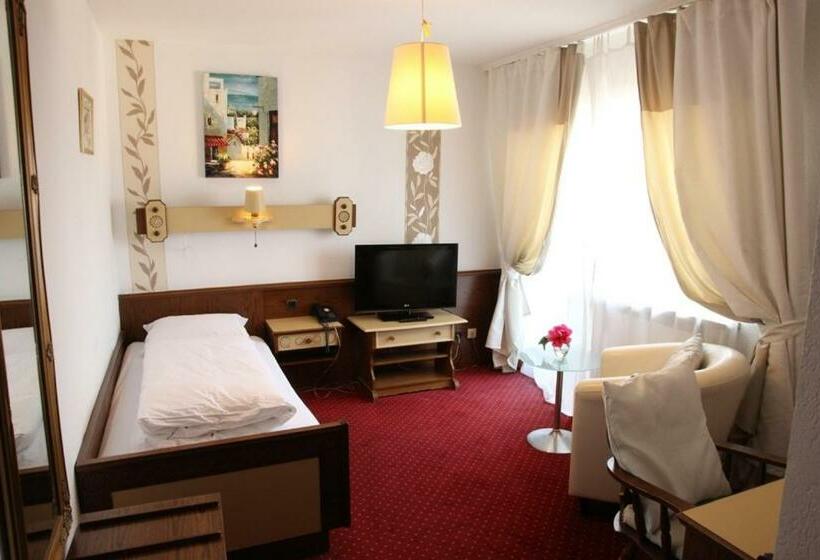 اتاق کلاسیک یک تخته, Kurhotel Würdinger Hof