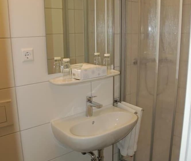 スタンダードルーム, Kurfürst Garni