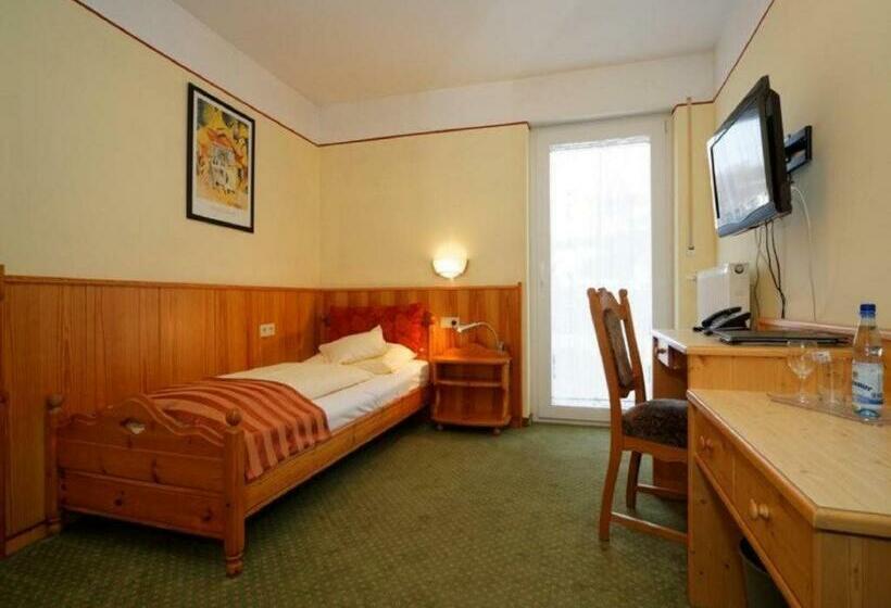 バルコニー付きシングルスタンダードルーム, Kurpark