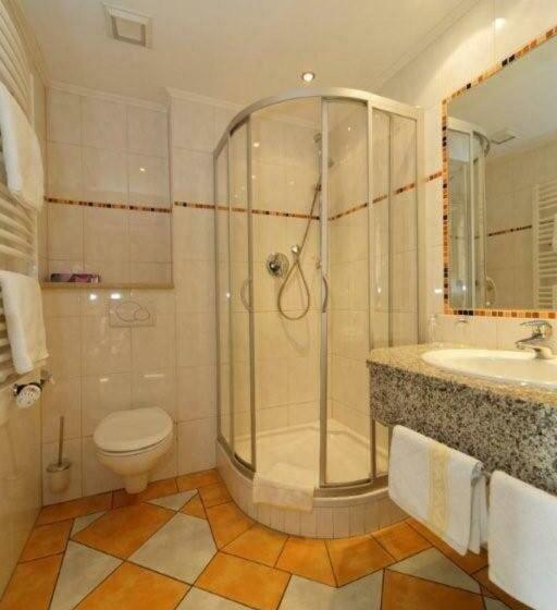 バルコニー付きスタンダードルーム, Kurpark