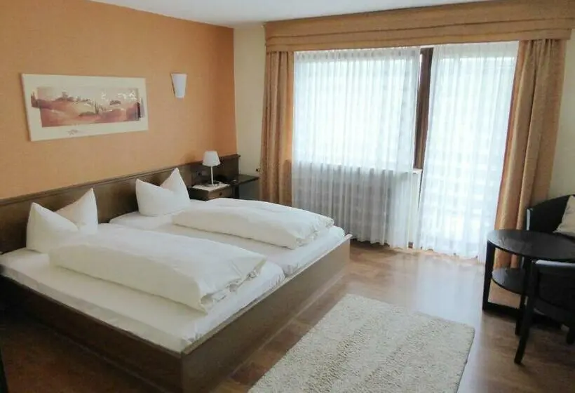 バルコニー付きスタンダードルーム, Landhotel Rebstock