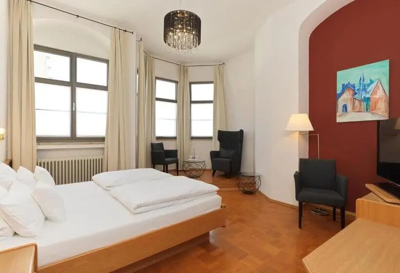 Juniorsviitti, Lodner Hotel Drei Mohren