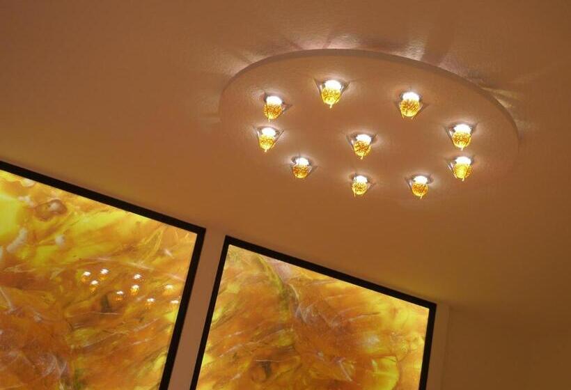 スタンダードルーム, Oma's Küche & Quartier