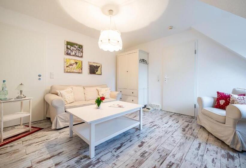 スイート, Oma's Küche & Quartier